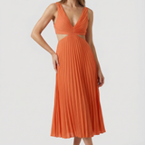 Karina | Elegantné plisované maxi šaty