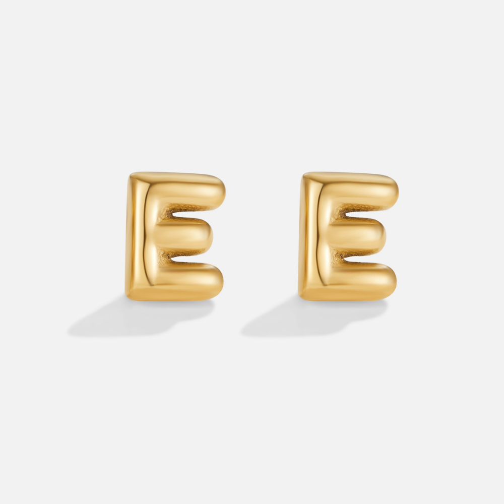 Zlaté bublinkové náušnice s iniciály - osobní elegance