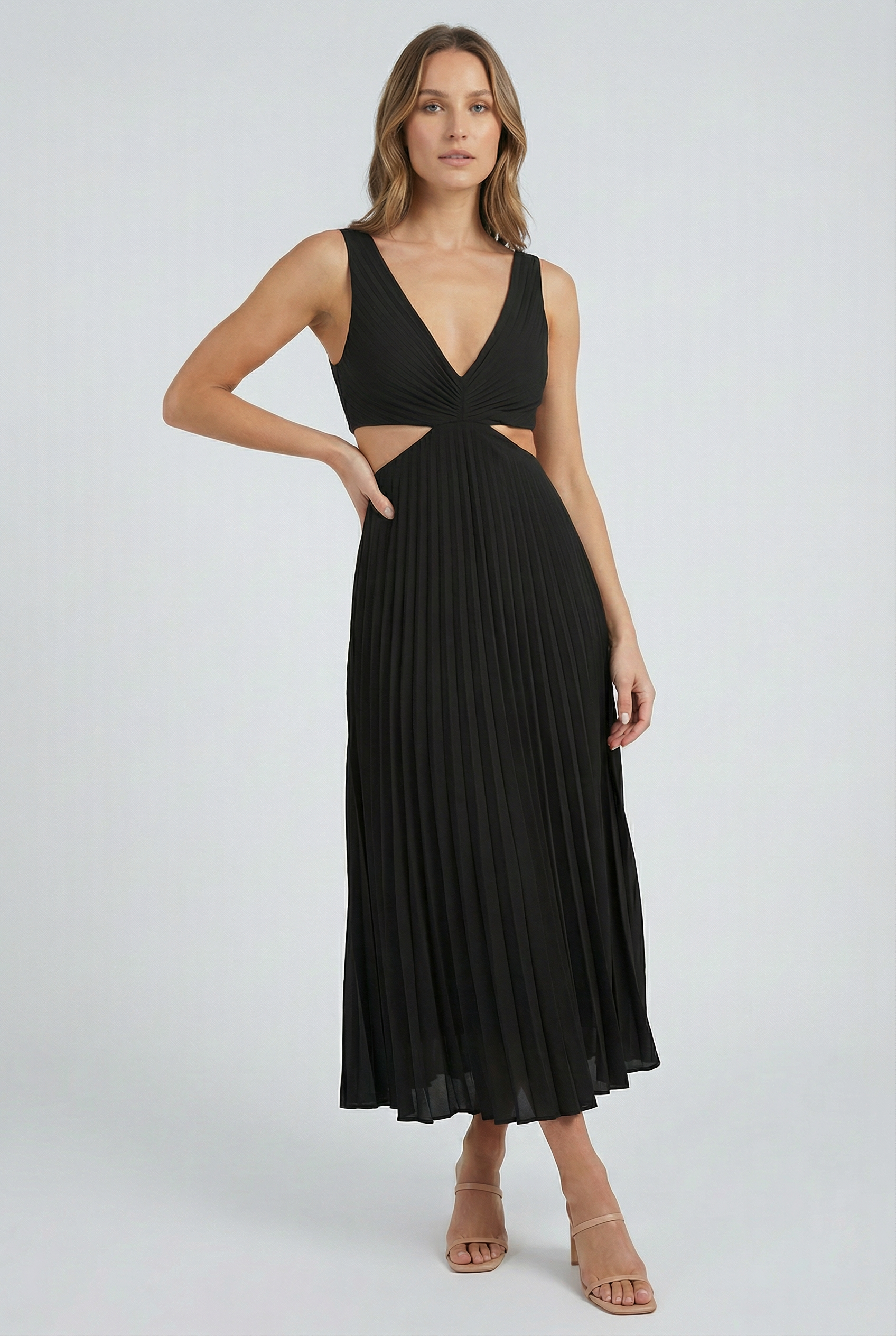 Karina | Elegantné plisované maxi šaty
