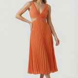 Karina | Elegantné plisované maxi šaty