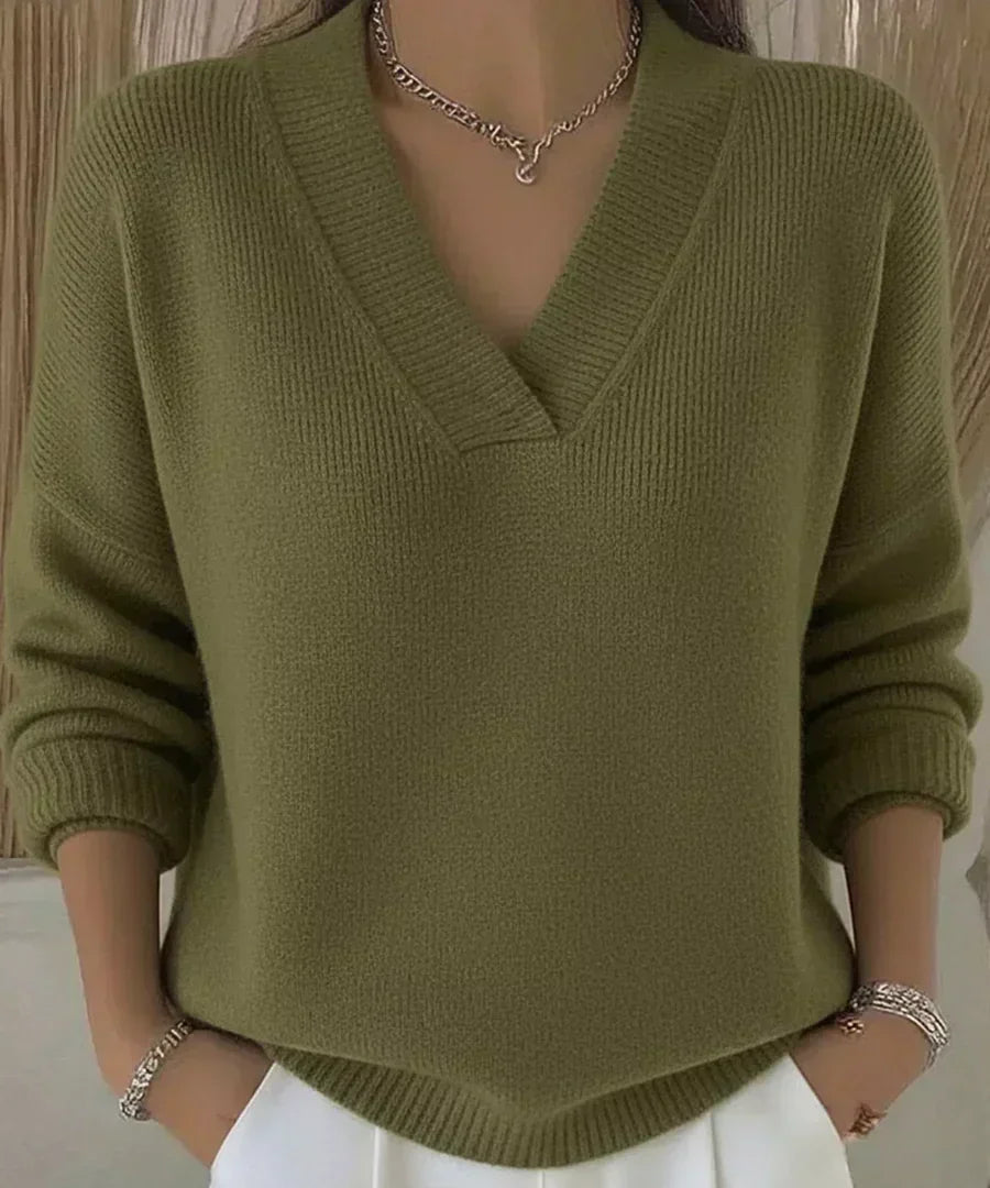 Violeta | Voľný sveter s výstrihom do V-neck