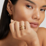 Astria – Stylový zlatý prsten s elegantním designem