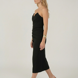 Leona | Elegantné šaty s jemnými detailmi