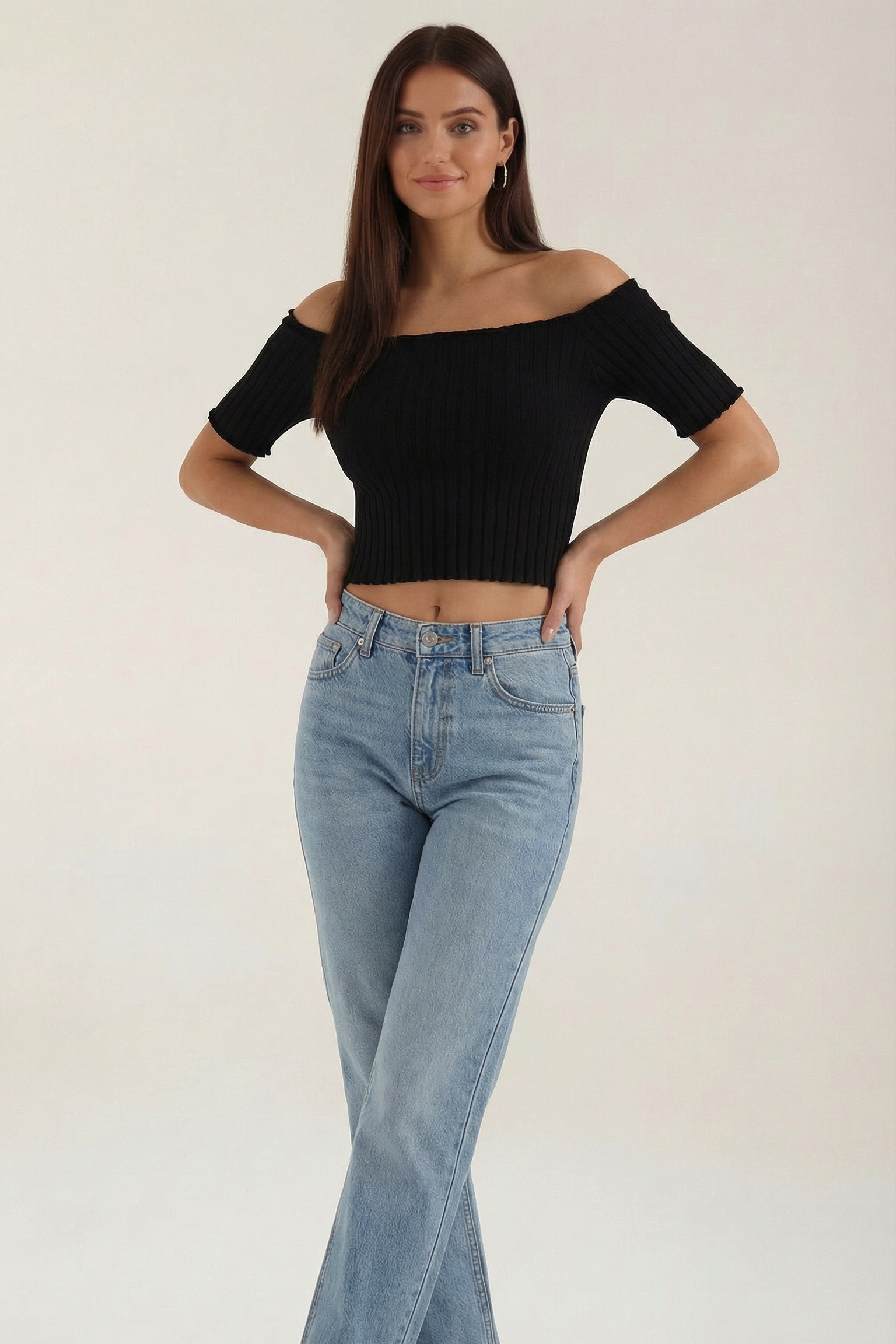 Jolana | Basic top s krátkym rukávom