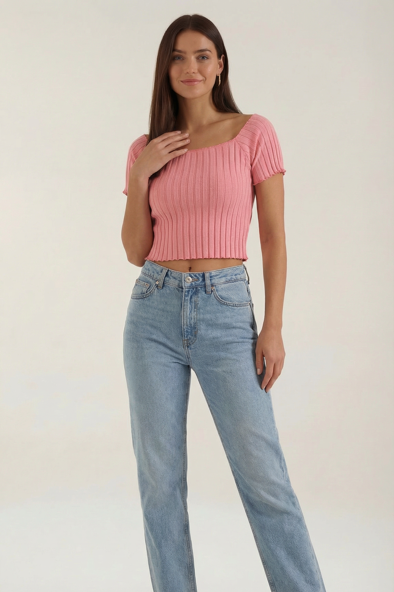 Jolana | Basic top s krátkym rukávom