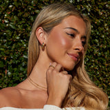 Sarah - Elegantní zlaté náušnice pro každou příležitost